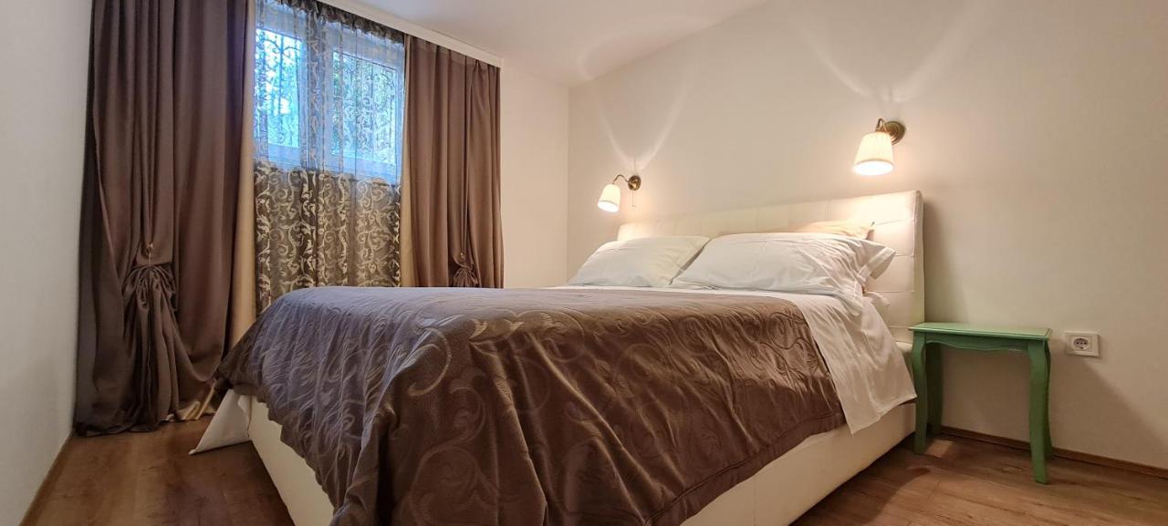 Apartments Boris โปเรช ภายนอก รูปภาพ