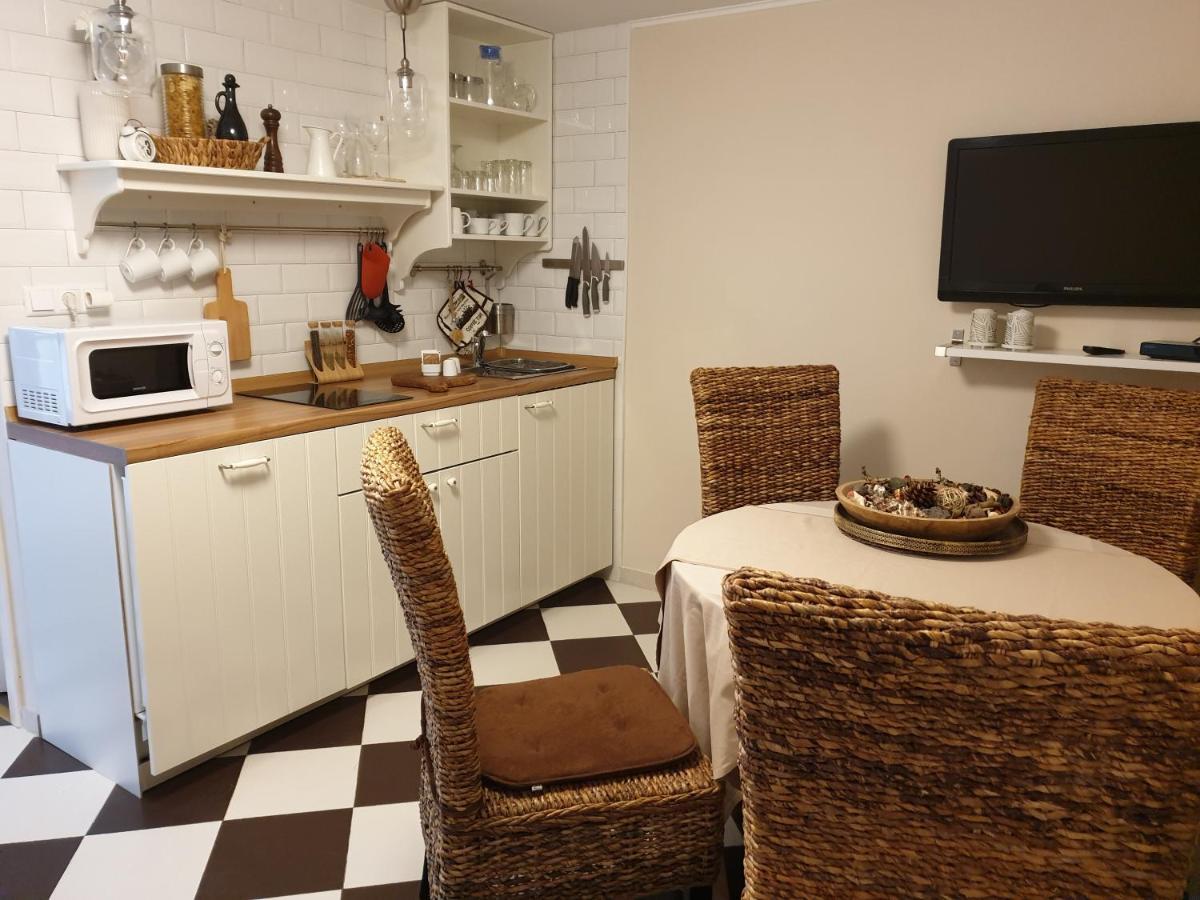 Apartments Boris โปเรช ภายนอก รูปภาพ