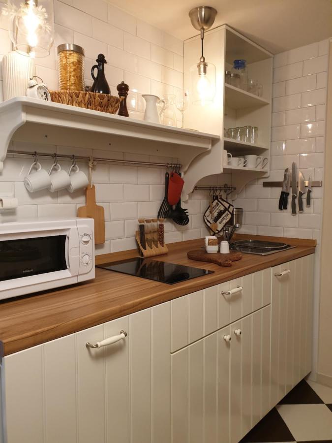 Apartments Boris โปเรช ภายนอก รูปภาพ
